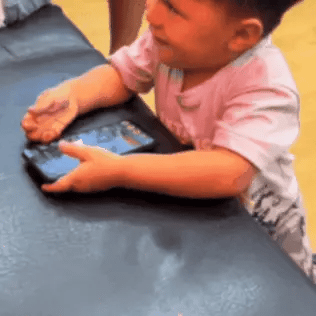 GIF